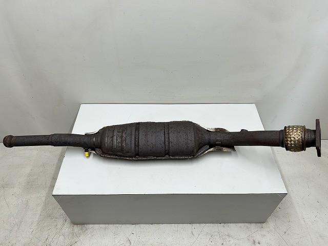 【中古】中古部品 ボルボ 70シリーズ 8B5252W 触媒 【3310070100-000213010122400】|e-cleマート