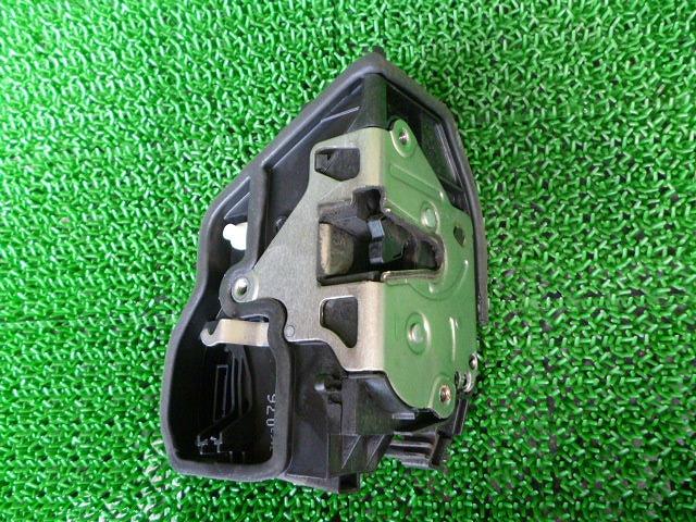 【中古】中古部品 BMW 1シリーズ UF16 ﾄﾞｱﾛｯｸｿﾚﾉｲﾄﾞ 【3310070100-001172949964550】 15,498円