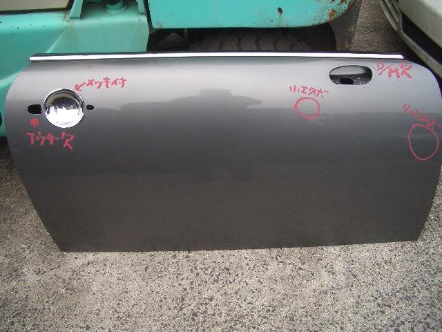 【中古】中古部品 BMW ミニ RE16 右ﾌﾛﾝﾄﾄﾞｱ 【3310070100-000868154713100】