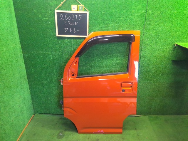 【中古】中古部品 ハイゼットアトレ S700V 左フロントドア 【3330990200-000026031513200】|e-cleマート