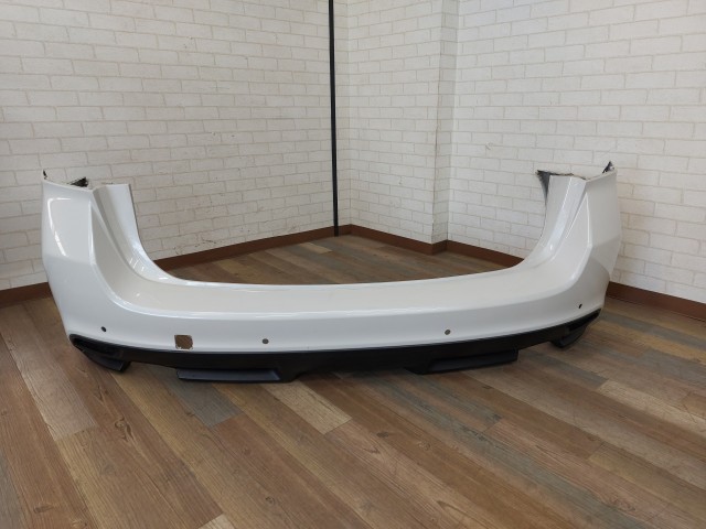 【中古】中古部品 レヴォーグ VMG リアバンパーフェース 【3330960100-000082752115110】|e-cleマート