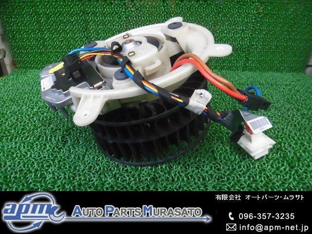 【中古】中古部品 ベンツ Eクラス 210261 ヒーターブロアモーター 【3310070100-001429437867900】