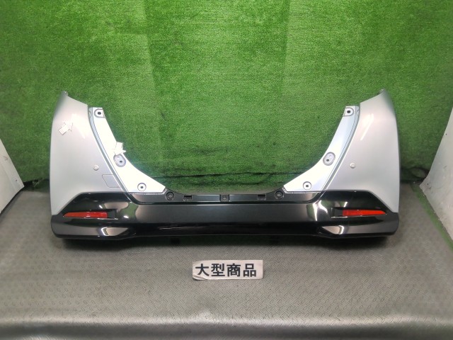【中古】中古部品 タンク M900A リアバンパー 【3330990700-202606018115100】|e-cleマート