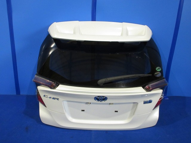 【中古】中古部品 Ｃ&minus;ＨＲ ZYX10 ﾊﾞｯｸﾄﾞｱ 【3310590000-202605098115800】｜e-cleマート