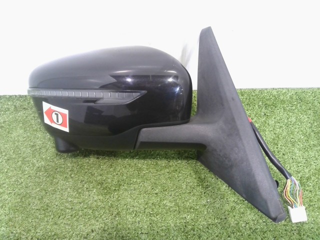 【中古】中古部品 セレナ GFC27 右サイドミラー 【3310090100-202606001313500】|e-cleマート