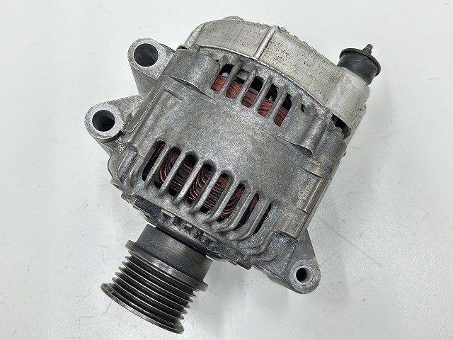 【中古】中古部品 BMW ミニ RE16 オルタネーター 【3310070100-000090750760200】|e-cleマート