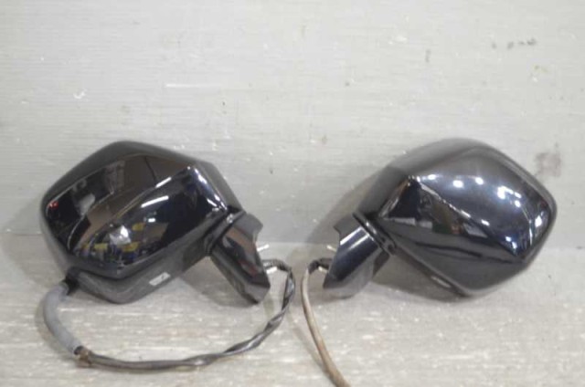 【中古】中古部品 ゼスト JE1 右サイドミラー 【3310580000-260609001613500】|e-cleマート