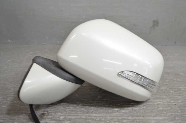 【中古】中古部品 ムーヴコンテ L575S 左サイドミラー 【3310580000-260609002113600】|e-cleマート