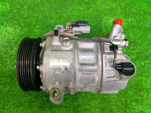 【中古】中古部品 セレナ GFC27 A/Cコンプレッサー 【3330200100-252580000060700】|e-cleマート
