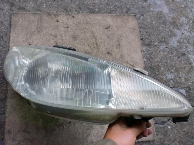 【中古】中古部品 プジョー 206 T14A 左ﾍｯﾄﾞﾗﾝﾌﾟ 【3310070100-000962197210900】
