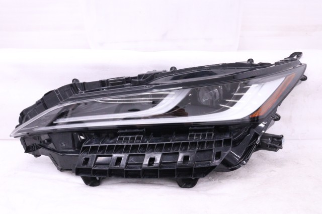 【中古】中古部品 ハリアー MXUA80 左ﾍｯﾄﾞﾗﾝﾌﾟ 【3260520000-260611500210900】｜e-cleマート