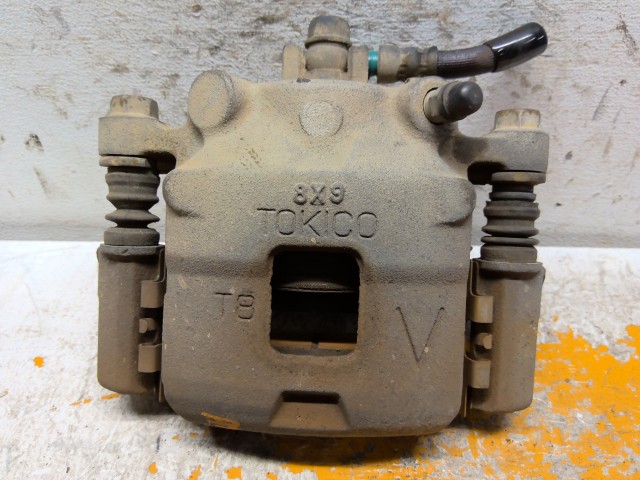 【中古】中古部品 ワゴンR MH23S 左フロントキャリパー 【3310160100-000004486044360】|e-cleマート