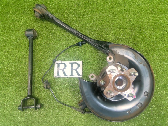 【中古】中古部品 S660 JW5 右リアナックルハブ 【3330200100-252093000044410】|e-cleマート