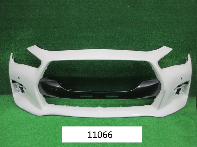 【中古】再生部品 スカイライン HV37 フロントバンパーフェース 【3380010000-260616501310110】|e-cleマート