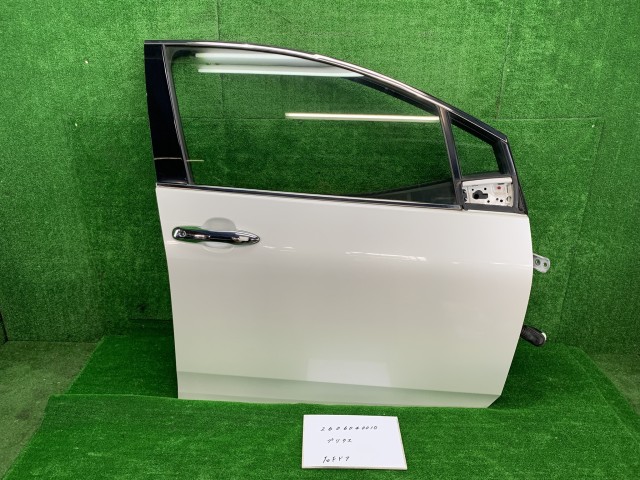 【中古】中古部品 プリウス ZVW50 右フロントドア 【3330991000-260604001013100】|e-cleマート