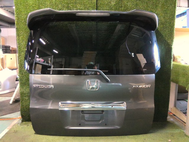 【中古】中古部品 ステップワゴン RK5 バックドア 【3260460000-260615000715800】|e-cleマート