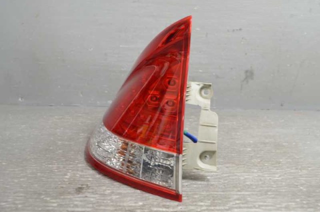 【中古】中古部品 インサイト ZE2 左ﾃｰﾙﾗﾝﾌﾟ 【3310580000-260619000315600】｜e-cleマート