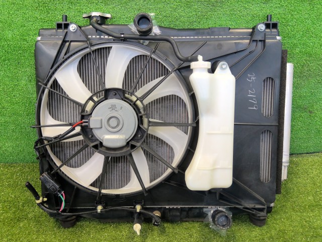 【中古】中古部品 フィット GK5 ﾗｼﾞｴｰﾀ 【3330200100-252179000020400】｜e-cleマート 29,315円