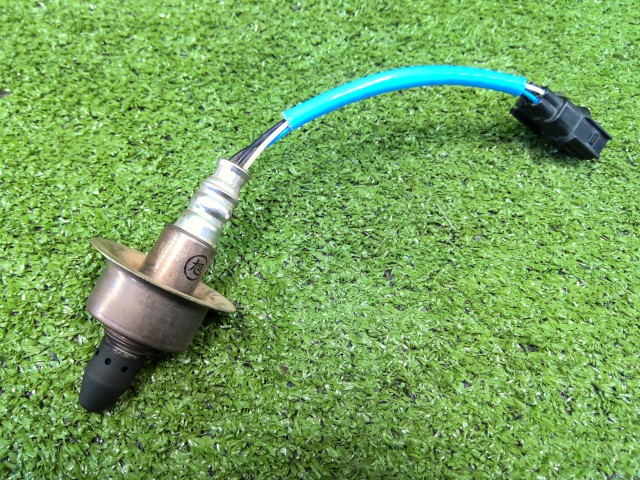 【中古】中古部品 フィット GK5 ｵｰﾂｰｾﾝｻｰ 【3330200100-252179000022390】｜e-cleマート