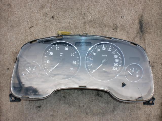 【中古】中古部品 オペル アストラ XK181 スピードメーター 【3310070100-000980294961400】