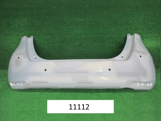 【中古】再生部品 フィット GR1 ﾘｱﾊﾞﾝﾊﾟｰﾌｪｰｽ 【3380010000-260619501215110】｜e-cleマート