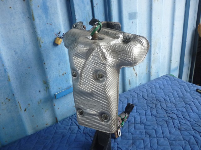 【中古】中古部品 フィアット 500 31212 エキゾーストマニホールド 【3540020100-000008061820160】|e-cleマート