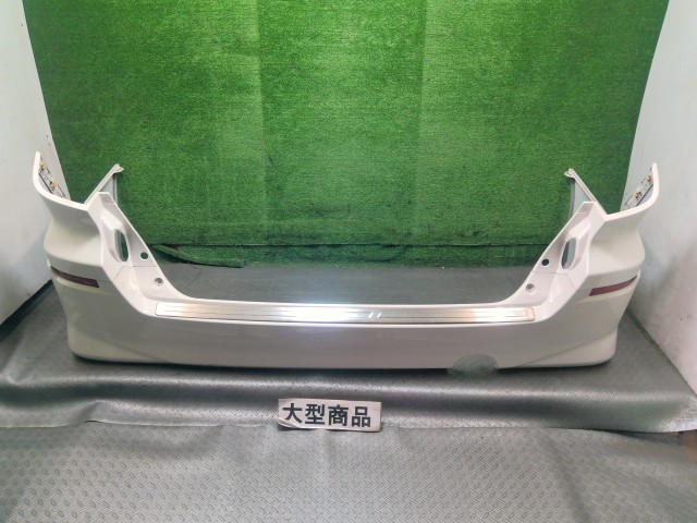 【中古】中古部品 アルファード MNH15W リアバンパー 【3330990700-202603005215100】|e-cleマート