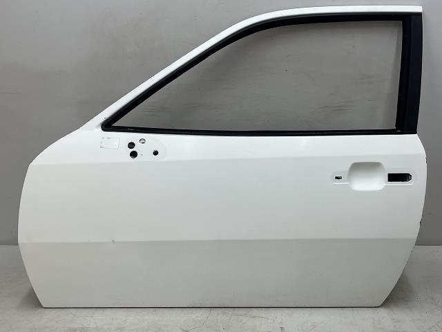 【中古】中古部品 ポルシェ 968 左ﾌﾛﾝﾄﾄﾞｱ 【3310070100-000969696513200】