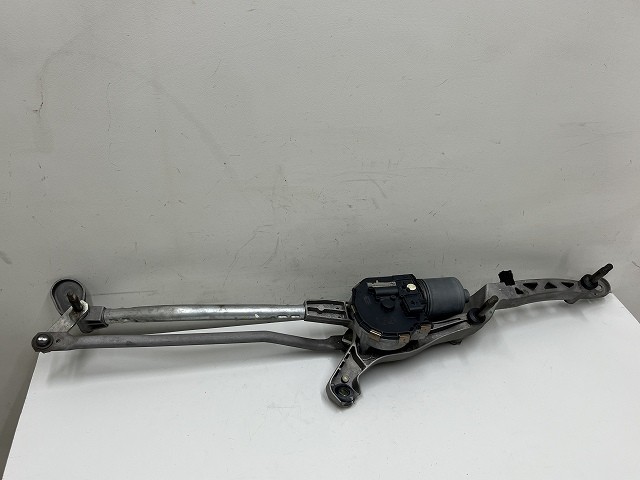 【中古】中古部品 ベンツ Cクラス 204249 フロントワイパーモーター 【3310070100-0000Y0773861600】|e-cleマート
