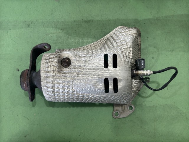 【中古】中古部品 ピクシススペース L575A エキゾーストマニホールド 【3310590000-202606054820160】|e-cleマート