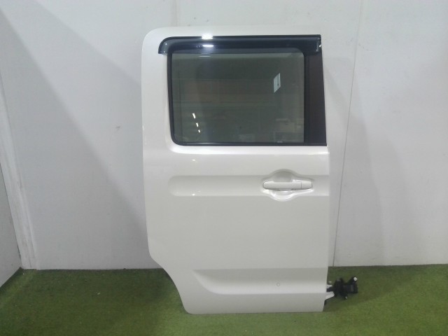 【中古】中古部品 スペーシア MK53S 右リアドア 【3310090100-202605050113300】|e-cleマート