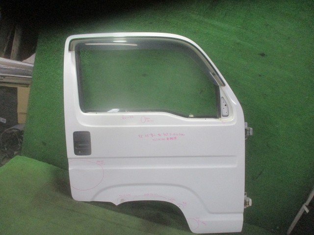 【中古】中古部品 アクティ HA9 右ﾌﾛﾝﾄﾄﾞｱ 【3500080000-260617000813100】｜e-cleマート
