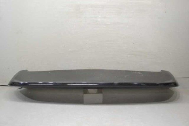 【中古】中古部品 マーチ YK12 リアスポイラー 【3310580000-260625001315400】|e-cleマート