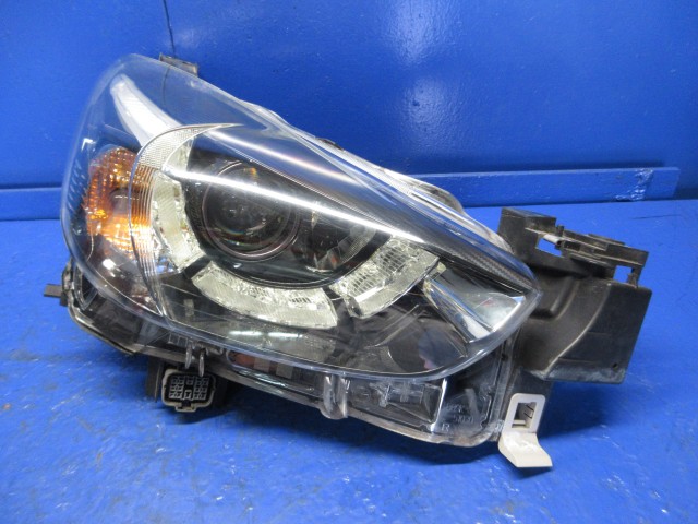 【中古】中古部品 デミオ DJ5FS 右ヘッドランプ 【3310270100-000015429410800】|e-cleマート