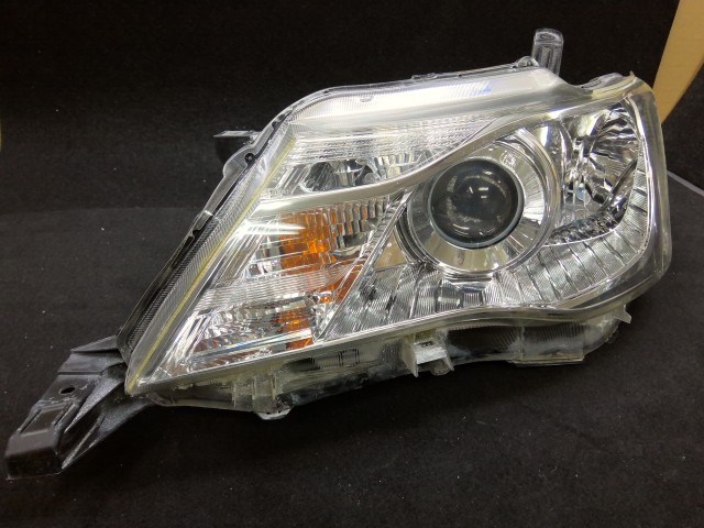 【中古】中古部品 カローラフィールダー NKE165G 左ヘッドランプ 【3310540000-000026184810900】|e-cleマート