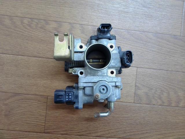 【中古】中古部品 キャリィ DA62T ｽﾛｯﾄﾙﾎﾞﾃﾞｨ 【3310550000-260507000220300】｜e-cleマート