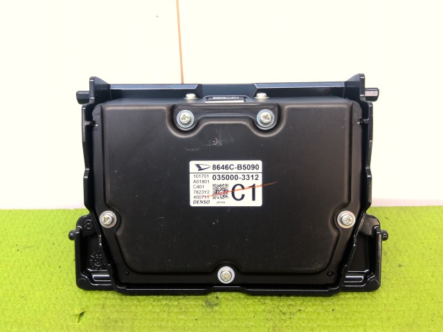 【中古】中古部品 ハイゼット S510P ｶﾒﾗ 【3310550000-260424000215850】｜e-cleマート