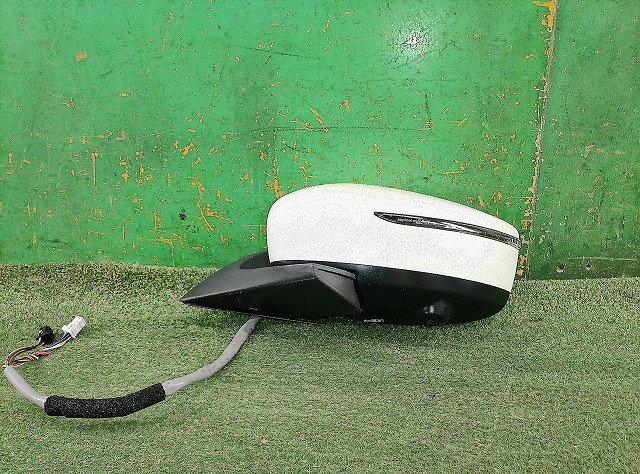 【中古】中古部品 リーフ ZE1 左ｻｲﾄﾞﾐﾗｰ 【3330150100-000026316813600】｜e-cleマート