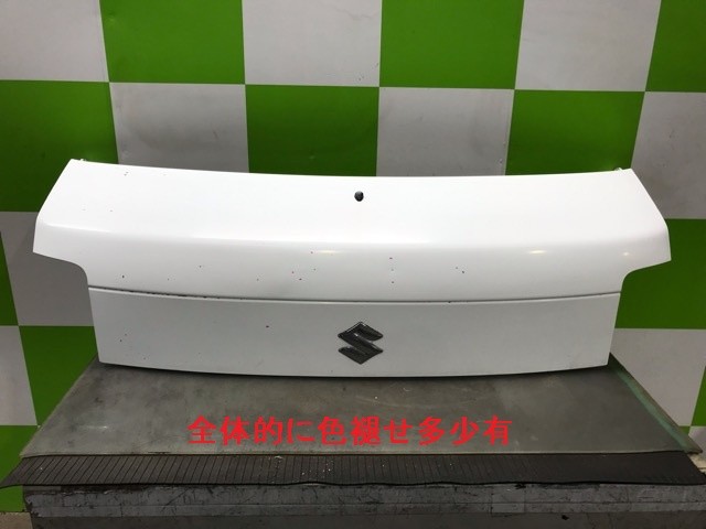 【中古】中古部品 エブリィ DA64V ﾎﾞﾝﾈｯﾄﾌｰﾄﾞ 【3330530100-000005602510500】｜e-cleマート 11,884円