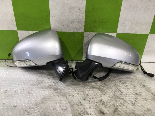 【中古】中古部品 プリウス ZVW30 右ｻｲﾄﾞﾐﾗｰ 【3330530100-000005615013500】｜e-cleマート