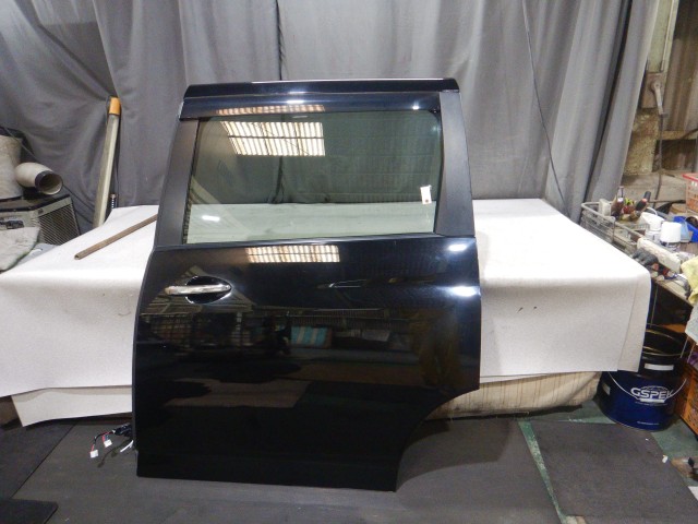 【中古】中古部品 ビアンテ CCEFW 左リアドア 【3330810100-260626000313400】|e-cleマート