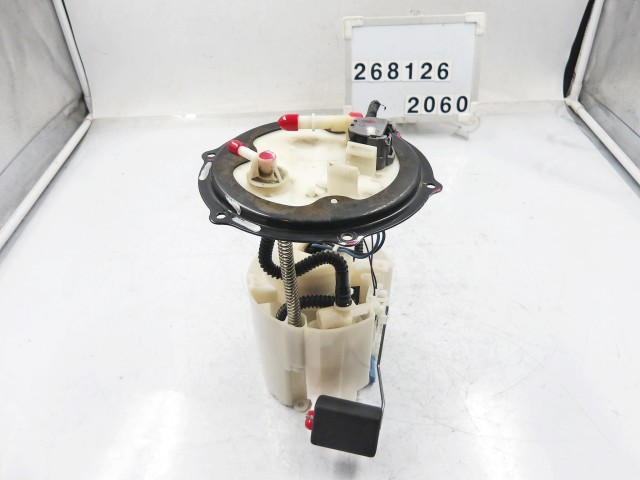 【中古】中古部品 ランサー CZ4A ﾌｭｰｴﾙﾎﾟﾝﾌﾟ 【3330890100-000026812620600】｜e-cleマート