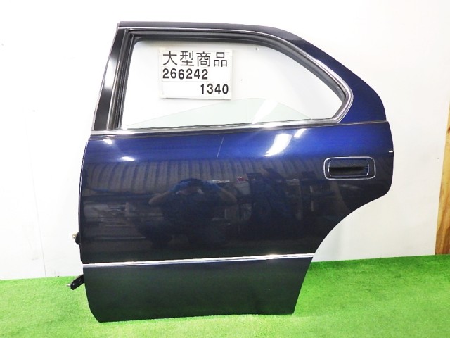 【中古】中古部品 セルシオ UCF20 左ﾘｱﾄﾞｱ 【3330890100-000026624213400】｜e-cleマート