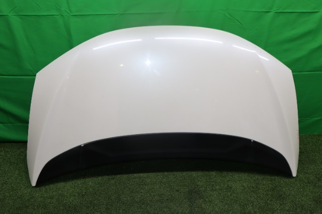 【中古】中古部品 フィット GK4 ボンネットフード 【3330950100-000051630210500】|e-cleマート