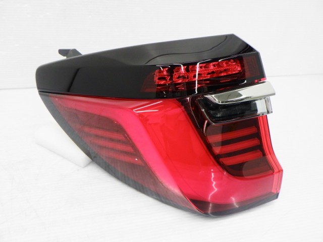 【中古】再生部品 オデッセイ RC1 左テールランプ 【3380010000-260702501815600】|e-cleマート
