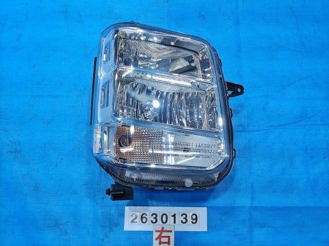 【中古】中古部品 エブリィ DA17W 右ヘッドランプ 【3310040100-000263013910800】|e-cleマート