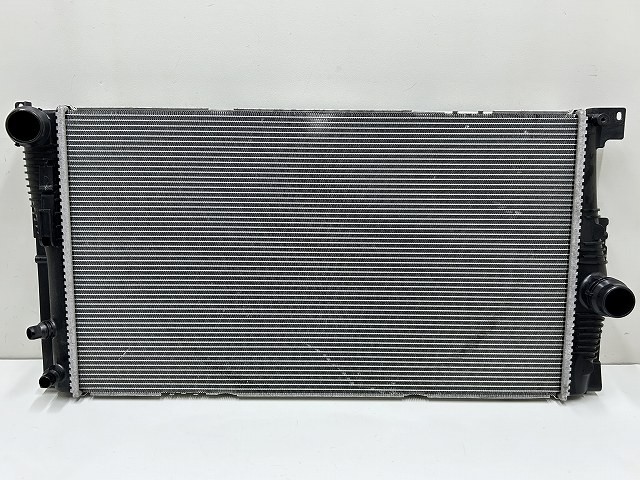 【中古】中古部品 BMW 5シリーズ XG28 ラジエータ 【3310070100-000090732320400】|e-cleマート