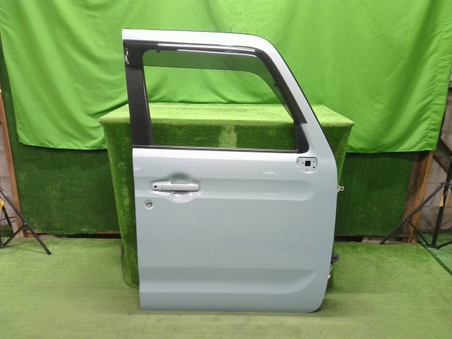 【中古】中古部品 スペーシア MK53S 右ﾌﾛﾝﾄﾄﾞｱ 【3310200100-000022977913100】｜e-cleマート