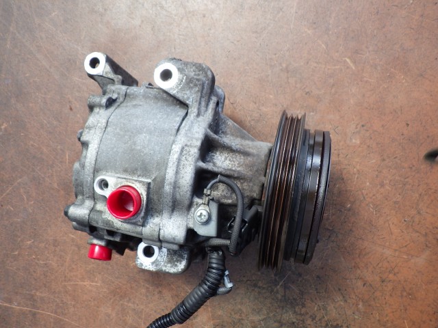 【中古】中古部品 タント LA600S A/Cコンプレッサー 【3331010800-000024338460700】|e-cleマート