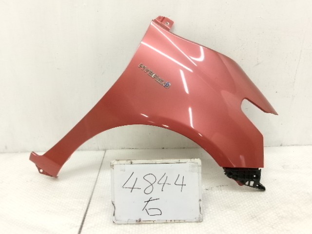 【中古】中古部品 シエンタ NHP170G 右ﾌﾛﾝﾄﾌｪﾝﾀﾞｰ 【3500170000-260709500410600】｜e-cleマート